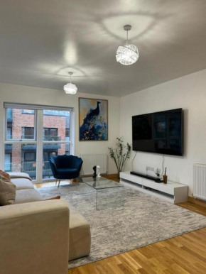 Stunning 2-Bed Apartment in Dartford